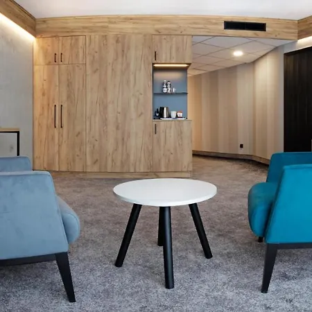 Czarna Perla - Czarna Gora By Sun & Snow سيينا