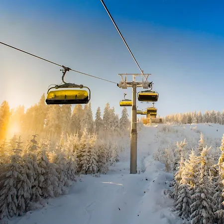 Czarna Perla - Czarna Gora By Sun & Snow سيينا