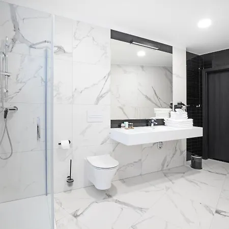 Czarna Perla - Czarna Gora By Sun & Snow Hotel *