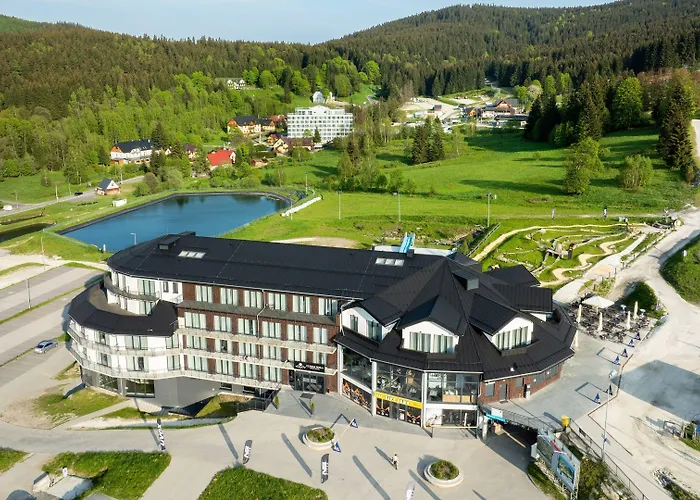 Hotel Czarna Perla - Czarna Gora By Sun & Snow Sienna (Klodzko)