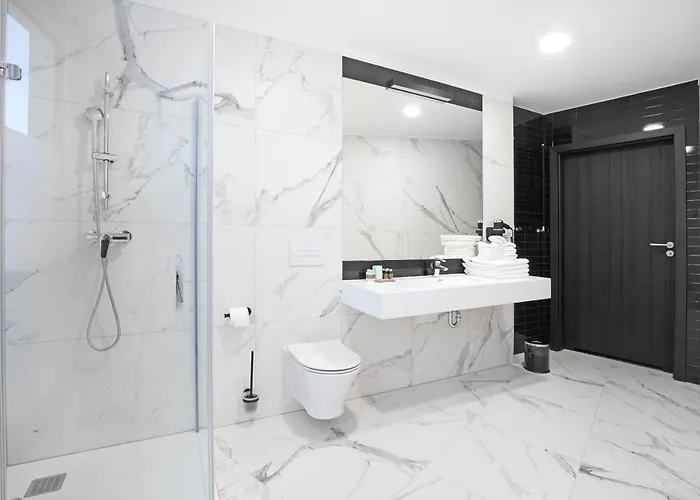 Czarna Perla - Czarna Gora By Sun & Snow Hotel *